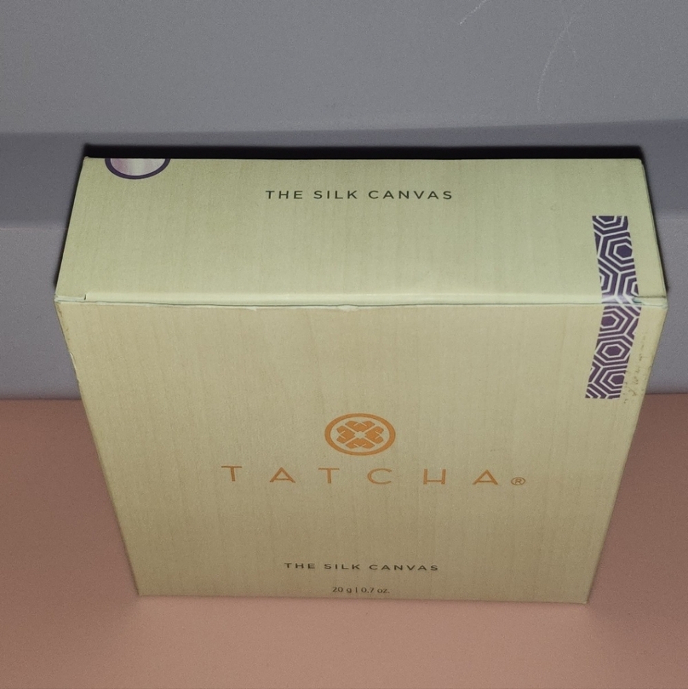 Tatcha The Silk Canvas NEW IN BOX - Picture 2 of 3